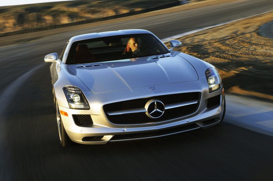  Mercedes-Benz SLS AMG 2010 года  (фото 173 из 526)